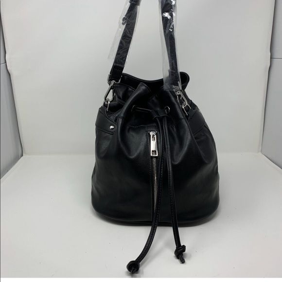 bucket bag forever 21